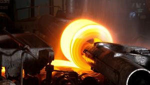 Düşük talep ve yüksek enerji maliyetleri çelik üretimini vurdu