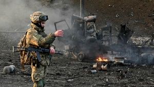 Almanya'da Ukrayna'ya ağır silah sevkiyatı önergesi kabul edildi