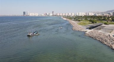 Bostanlı'daki deniz marulu temizliği tamamlandı