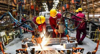 Çin, sanayi şirketlerinin enerji tüketimini azaltacak