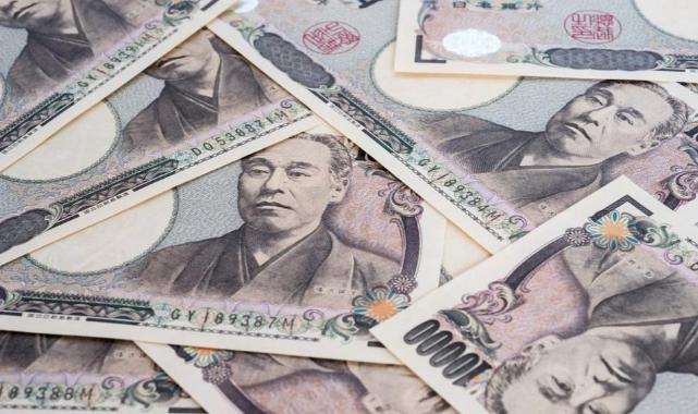 Dolar/yen kuru 1990'dan bu yana ilk kez 150 seviyesini aştı.