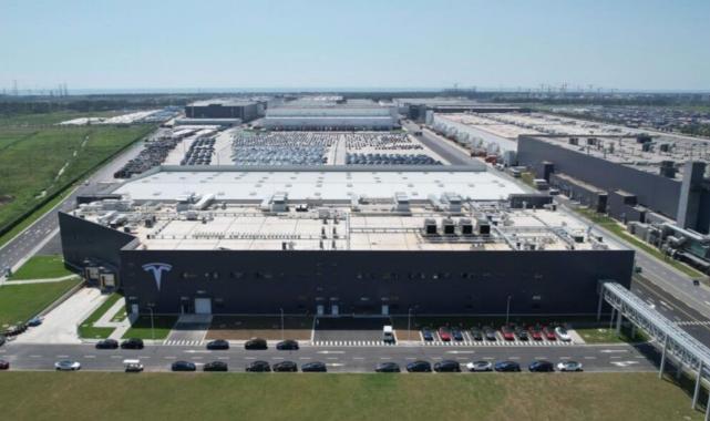 Tesla, 83 bin 135 araçla Çin’de satış rekoruna imza attı