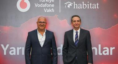 “YARINI KODLAYANLAR” PROJESİNDEN 30 KÖY OKULUNA TEKNOLOJİ SINIFI