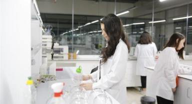 Biruni Üniversitesi 72 projeyle TÜBİTAK'ta birinci oldu