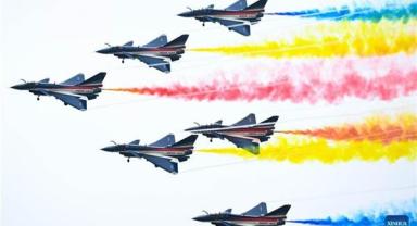 China Airshow’un ilk gününde 50 milyar yuanlık anlaşma imzalandı