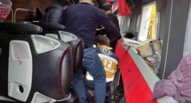 Diyarbakır'da yolcu otobüsü devrildi! Çok sayıda yaralı var
