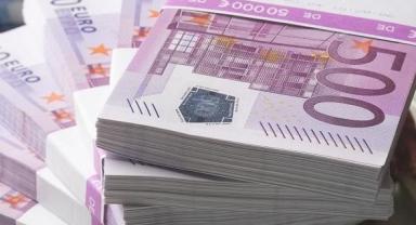 İngiltere ekonomisi beklentilerin altında daraldı