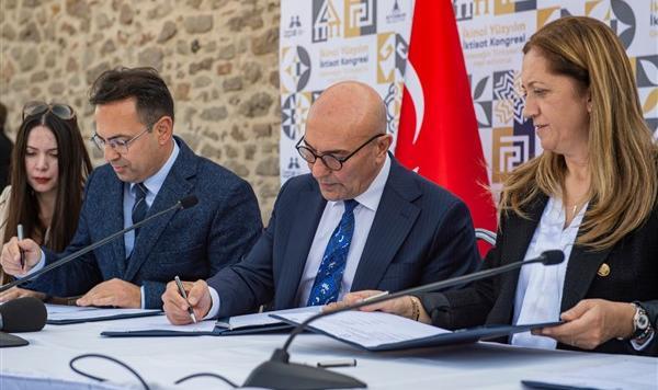 İzmir’den işçilere 24 bin TL'lik promosyon