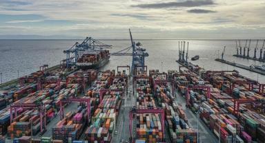 Sanayicinin stokla imtihanı