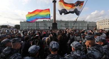 Rusya LGBT'nin karşısında durdu!
