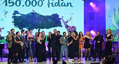 TEMA Vakfı'nın 30'uncu Yılında Sanatçılar Ormanlarımız İçin Sahnedeydi