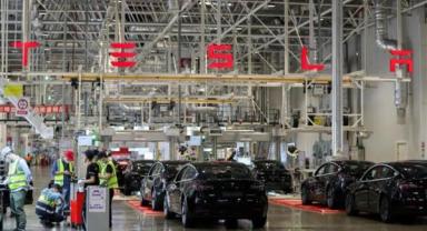 Tesla rekor üstüne rekor kırıyor