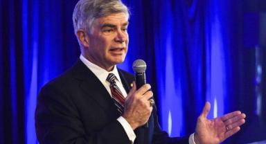 Fed/Harker: 25 baz puanlık artışlar uygun olacak