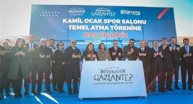 Gaziantep'te Kamil Ocak Kapalı Spor Salonu'nun temeli atıldı