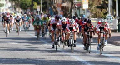 İlk seriye yerli ve yabancı 12 takımdan 32 sporcu katıldı