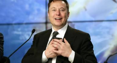 Musk, ABD'nin 250 bin hesabın kapatılmasını istediğini açıkladı