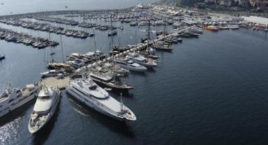 Anadolu Port İstanbul Limanı'ndan deprem bölgesine insani yardım yüklü bir gemi daha yola çıkacak