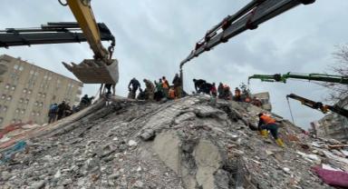 Avrupa ülkeleri Türkiye'ye kurtarma ekibi gönderiyor