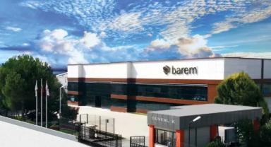 Barem Ambalaj'da, makineler devrede