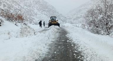 Bingöl ve Şırnak'ta 143 yerleşim yerine ulaşım sağlanamıyor