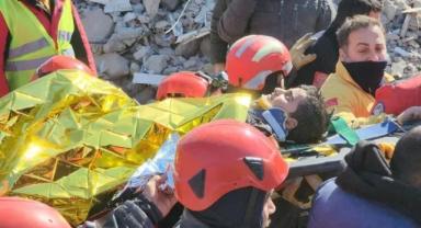 Deprem bölgesinde 76 ülkeden 7 bin 606 personel görev yapıyor