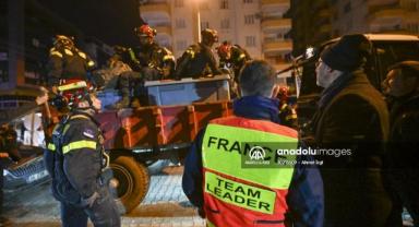 Fransız arama kurtarma ekibi Osmaniye'deki çalışmalara destek oluyor