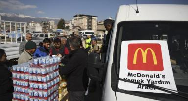 McDonald's Türkiye'den deprem yardımı seferberliği