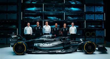Mercedes-AMG PETRONAS F1 ekibi yeni F1 aracını tanıttı