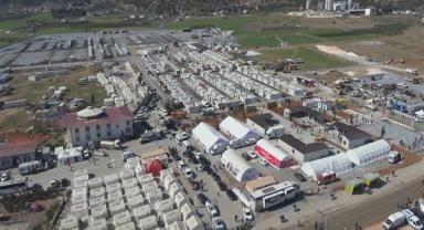 Nurdağı’ndaki konteyner kente aileler yerleştiriliyor