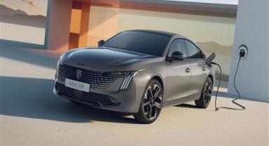 Peugeot 508 yenilendi