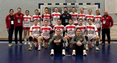 U17 Kız Milli Hentbol Takımı, final grubuna yükseldi