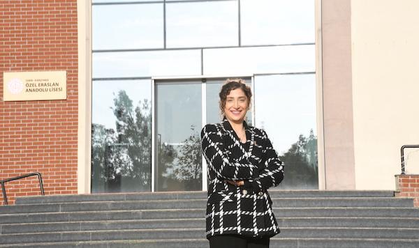 Akademik başarıya giden yol artık çift dilli eğitimden geçiyor
