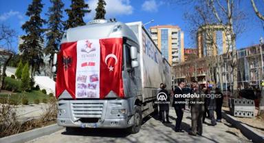 Arnavutluk'tan bir yardım tırı daha deprem bölgelerine doğru yola çıktı