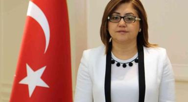 Başkan Şahin, depremzede öğrencilere verilecek maddi desteği açıkladı