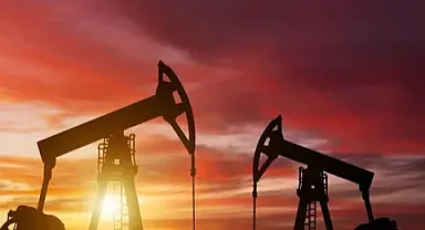 Brent petrolün varil fiyatı 76,18 dolar