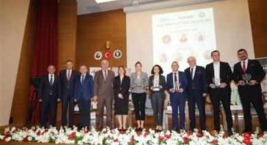 Deprem bölgesinde iş gücünün göç etmemesi için çift maaş önerisi
