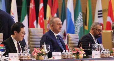 Dışişleri Bakanı Çavuşoğlu, G20 Dışişleri Bakanları Toplantısı'nda ikili temaslarda bulundu