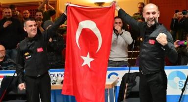 Dünya şampiyonu bilardocular Semih Saygıner-Tayfun Taşdemir ikilisi yurda döndü