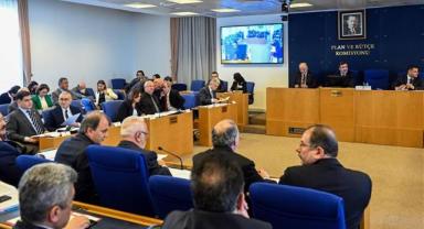 Emekli maaşına artış ve işçilere kadro düzenlemesi