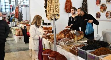 Kahramanmaraş dayanışma günleri yoğun ilgiyle başladı