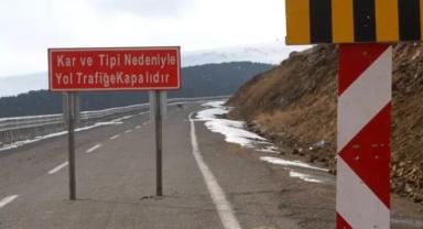 Kar ve tipi nedeniyle 3,5 aydır ulaşıma kapalı olan Ardahan-Ardanuç yolu açıldı