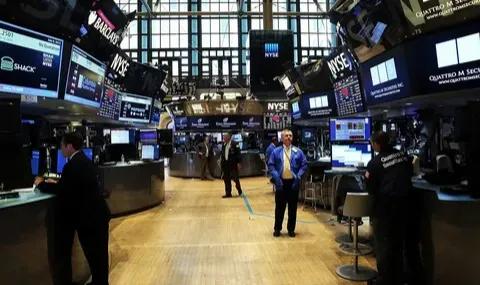 New York borsası düşüşle açıldı
