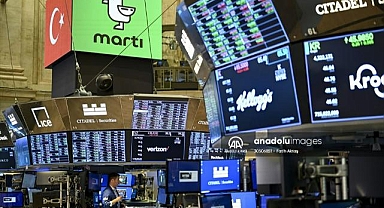 New York Borsası, Martı'yı Türk bayraklarıyla karşıladı