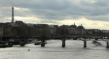 Paris'teki Sen Nehri olimpiyatlara hazırlanıyor