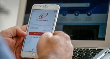 Vatandaşlar seçmen kütük kayıtlarını incelemeye başladı
