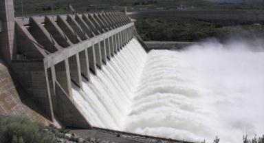 550 megavatlık kara rüzgar santrali enerji sistemine bağlandı