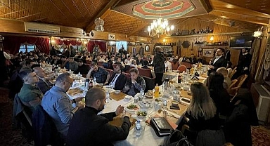 AA Genel Müdürü Karagöz, deprem bölgesinde gazetecilerle iftarda buluştu