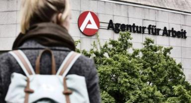 Almanya'da işsizlik beklenenden fazla arttı