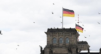 Almanya'da yıllık enflasyon nisanda yüzde 7,2'ye geriledi