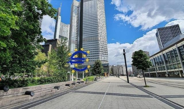 Avro Bölgesi'nde imalat sanayisindeki düşüş martta derinleşti